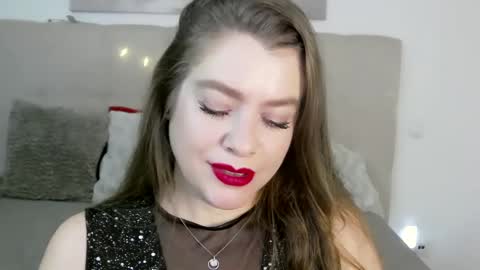 Peters Emily online show from 12/08/24, 06:28