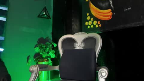 Snapshot of petesevans_1 chatting on 02/10/26, 11:31 PETES EVANS new account online show from 02/10/26, 11:31