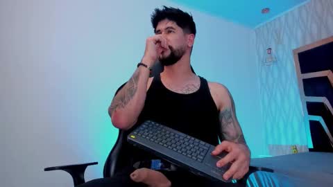 Snapshot of petesevans_1 chatting on 02/26/26, 11:37 PETES EVANS new account online show from 02/26/26, 11:37