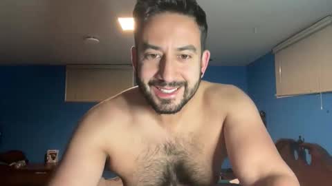 Snapshot of peteypete204 chatting on 11/28/25, 12:19 peteypete204 online show from 11/28/25, 12:19