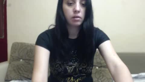 Snapshot of petite_red95 chatting on 12/27/24, 03:04 cosmina online show from 12/27/24, 03:04