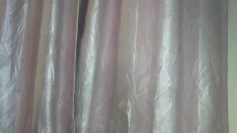 petite_star2 online show from 01/18/26, 05:33