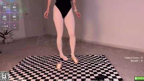 PiperAvery online show from 10/31/25, 08:54