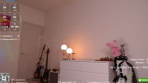 Snapshot of petitebrat chatting on 04/26/26, 04:43 PiperAvery online show from 04/26/26, 04:43