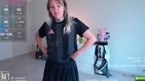 Snapshot of petitebrat chatting on 05/20/26, 03:07 PiperAvery online show from 05/20/26, 03:07