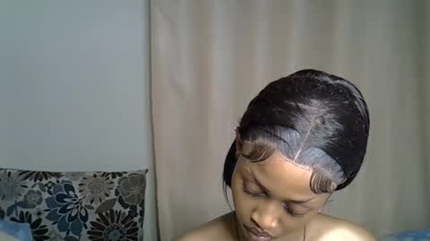 Caramel online show from 11/09/25, 04:38