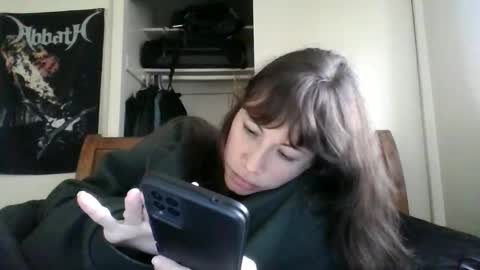 Snapshot of petitedoll30 chatting on 12/06/24, 11:14 Petitedoll30 online show from 12/06/24, 11:14