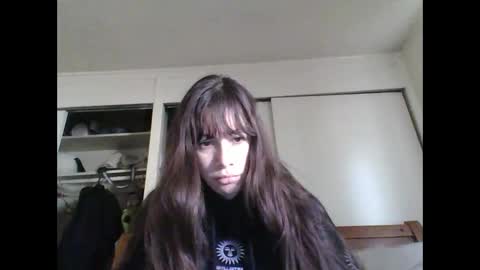 Snapshot of petitedoll30 chatting on 12/18/24, 11:08 Petitedoll30 online show from 12/18/24, 11:08