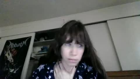 Snapshot of petitedoll30 chatting on 12/31/24, 11:39 Petitedoll30 online show from 12/31/24, 11:39
