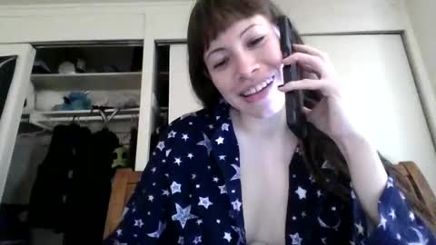 Snapshot of petitedoll30 chatting on 01/06/25, 10:37 Petitedoll30 online show from 01/06/25, 10:37