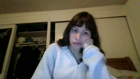 Snapshot of petitedoll30 chatting on 01/12/25, 05:56 Petitedoll30 online show from 01/12/25, 05:56