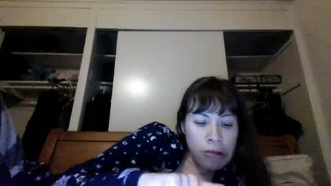 Snapshot of petitedoll30 chatting on 02/04/25, 02:17 Petitedoll30 online show from 02/04/25, 02:17