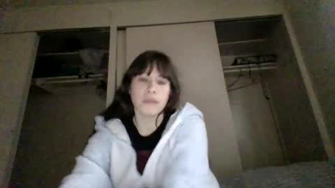 Snapshot of petitedoll30 chatting on 03/07/25, 12:37 Petitedoll30 online show from 03/07/25, 12:37