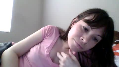 Snapshot of petitedoll30 chatting on 10/09/25, 08:40 Petitedoll30 online show from 10/09/25, 08:40