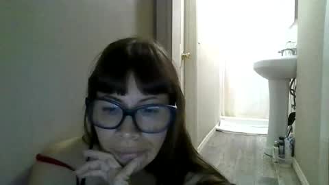 Snapshot of petitedoll30 chatting on 06/27/26, 01:10 Petitedoll30 online show from 06/27/26, 01:10