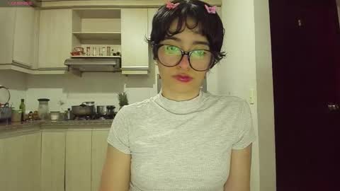 Lunna online show from 02/03/26, 01:04