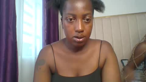Snapshot of petiteebony6 chatting on 05/14/26, 08:21 petiteebony6 online show from 05/14/26, 08:21