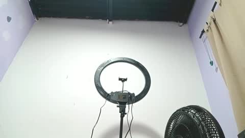 danna online show from 01/26/25, 11:39