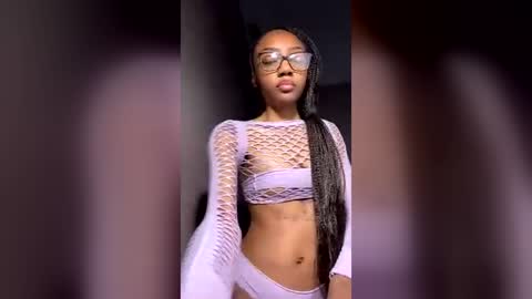 petitetingz online show from 06/28/26, 06:52