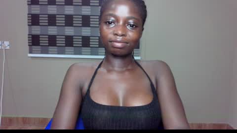 petitexxebony online show from 06/10/26, 07:13