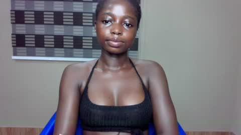 petitexxebony online show from 06/16/26, 07:16