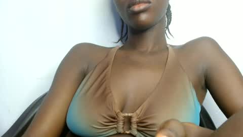 petitgirl88 online show from 07/02/26, 06:03
