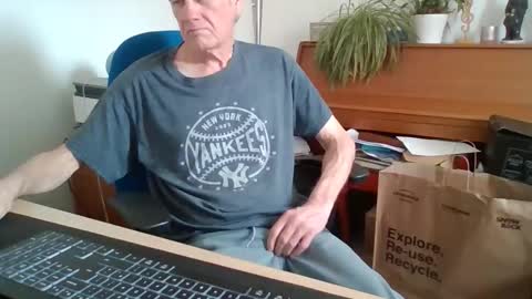 petitwilly online show from 04/09/26, 08:42