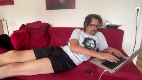 petmario online show from 07/05/26, 01:18