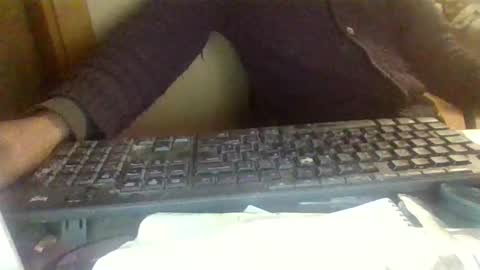 Snapshot of peyo873996 chatting on 05/09/26, 07:08 peyo873996 online show from 05/09/26, 07:08