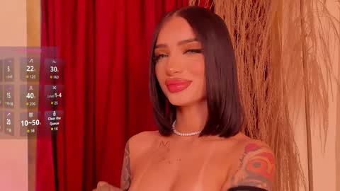 Snapshot of peytonreeds chatting on 10/28/25, 02:37 Pet Rees online show from 10/28/25, 02:37