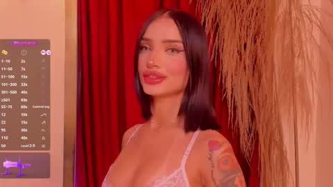 Snapshot of peytonreeds chatting on 11/06/25, 03:07 Pet Rees online show from 11/06/25, 03:07