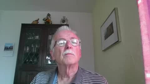 Snapshot of pgroove542707 chatting on 09/13/25, 02:06 pgroove542707 online show from 09/13/25, 02:06