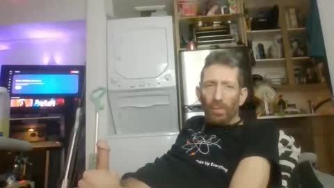 Snapshot of pgrower chatting on 12/15/25, 05:01 pgrower online show from 12/15/25, 05:01