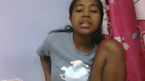 phania185885 online show from 05/06/26, 05:46