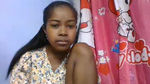 phania185885 online show from 05/29/26, 06:33