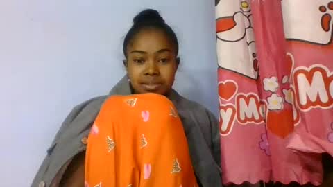 phania185885 online show from 07/09/26, 05:44