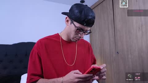 phantom_bigger1 online show from 01/15/25, 02:02