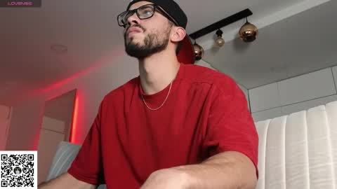 phantom_bigger1 online show from 02/24/26, 12:08