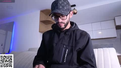 phantom_bigger1 online show from 02/28/26, 12:50