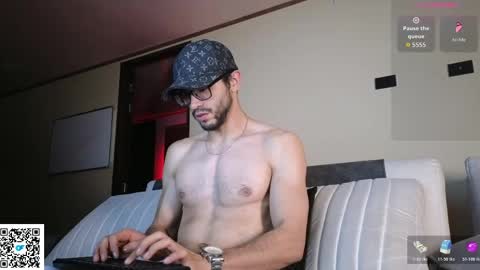 phantom_bigger1 online show from 04/04/26, 02:32