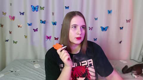 Snapshot of phantommira chatting on 01/14/25, 07:11 phantommira online show from 01/14/25, 07:11