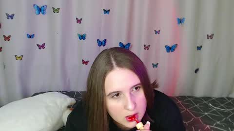 Snapshot of phantommira chatting on 02/25/25, 09:24 phantommira online show from 02/25/25, 09:24