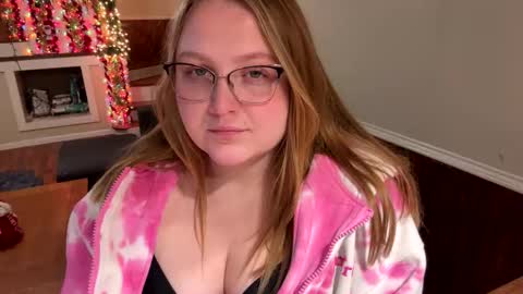 PhatAssBlond online show from 12/19/25, 03:57