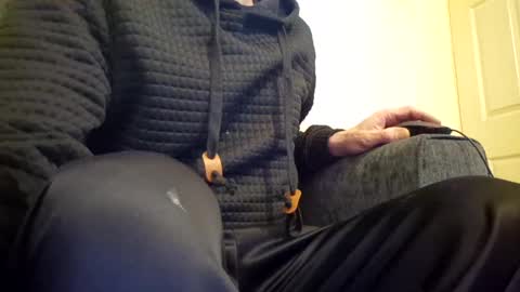 Snapshot of phil2102 chatting on 01/13/25, 09:08 phil2102 online show from 01/13/25, 09:08