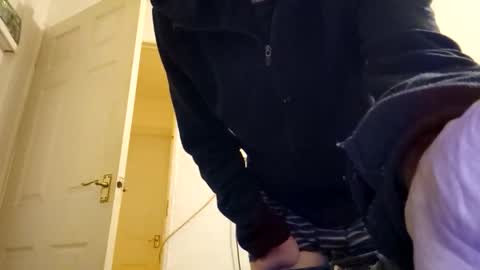 Snapshot of phil2102 chatting on 01/16/25, 05:23 phil2102 online show from 01/16/25, 05:23