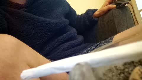 Snapshot of phil2102 chatting on 01/17/25, 10:33 phil2102 online show from 01/17/25, 10:33