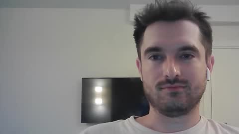 PhilipBorison online show from 09/26/25, 05:44