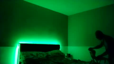Snapshot of philemmaup chatting on 07/25/26, 01:36 philemmaup online show from 07/25/26, 01:36