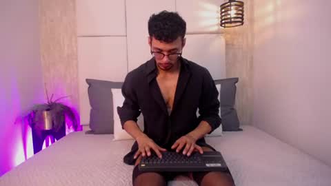 Milo online show from 06/13/26, 11:35