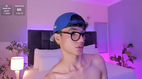 Phillip online show from 11/10/25, 09:36